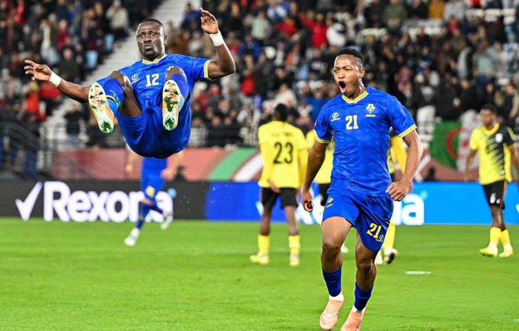 “احتفال لاعب تنزاني بالهدف”