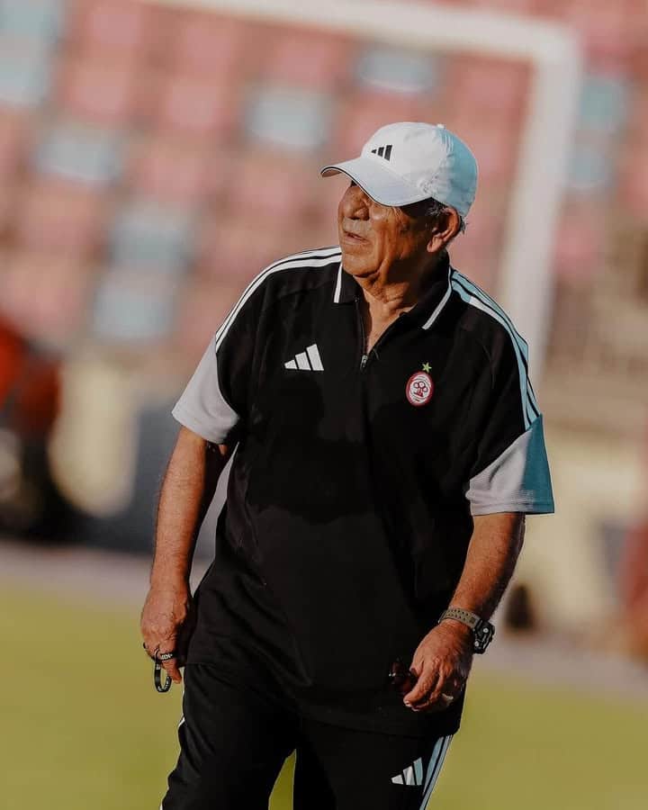 “البنزرتي يبدأ تدريباته مع الاتحاد”