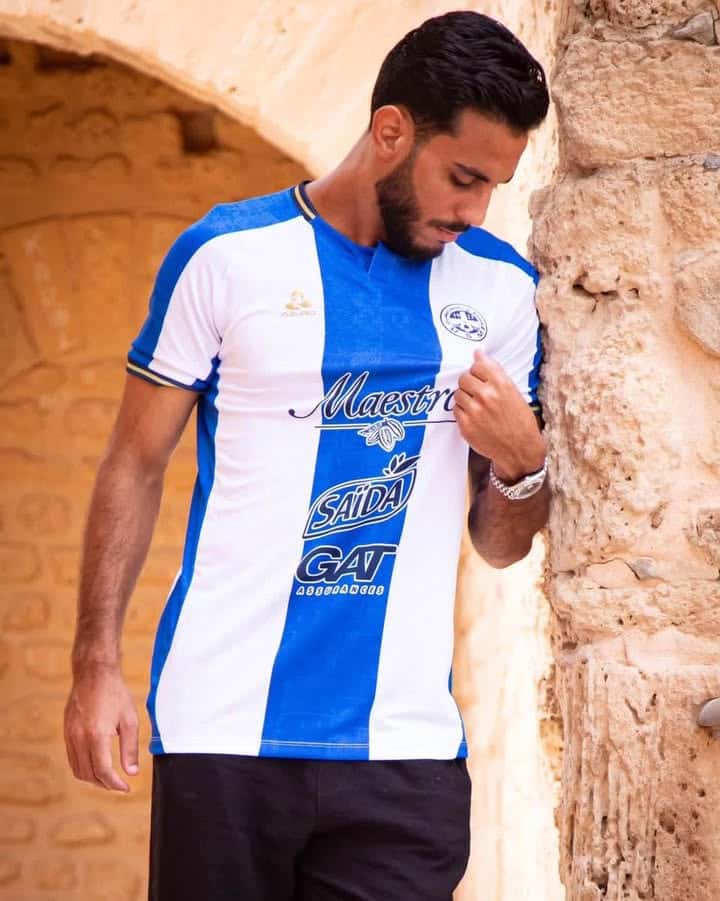 الإتحاد المنستيري يكشف عن قميصه الجديد