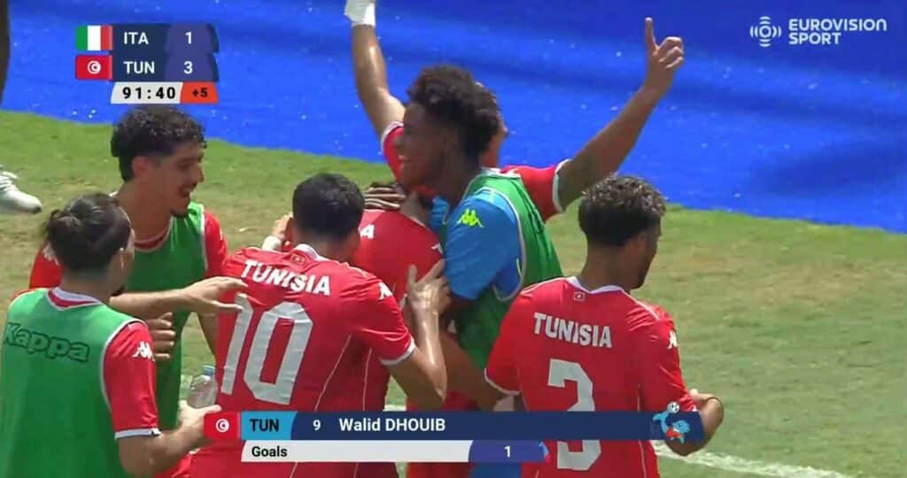 تونس تفوز على إيطاليا 3-1